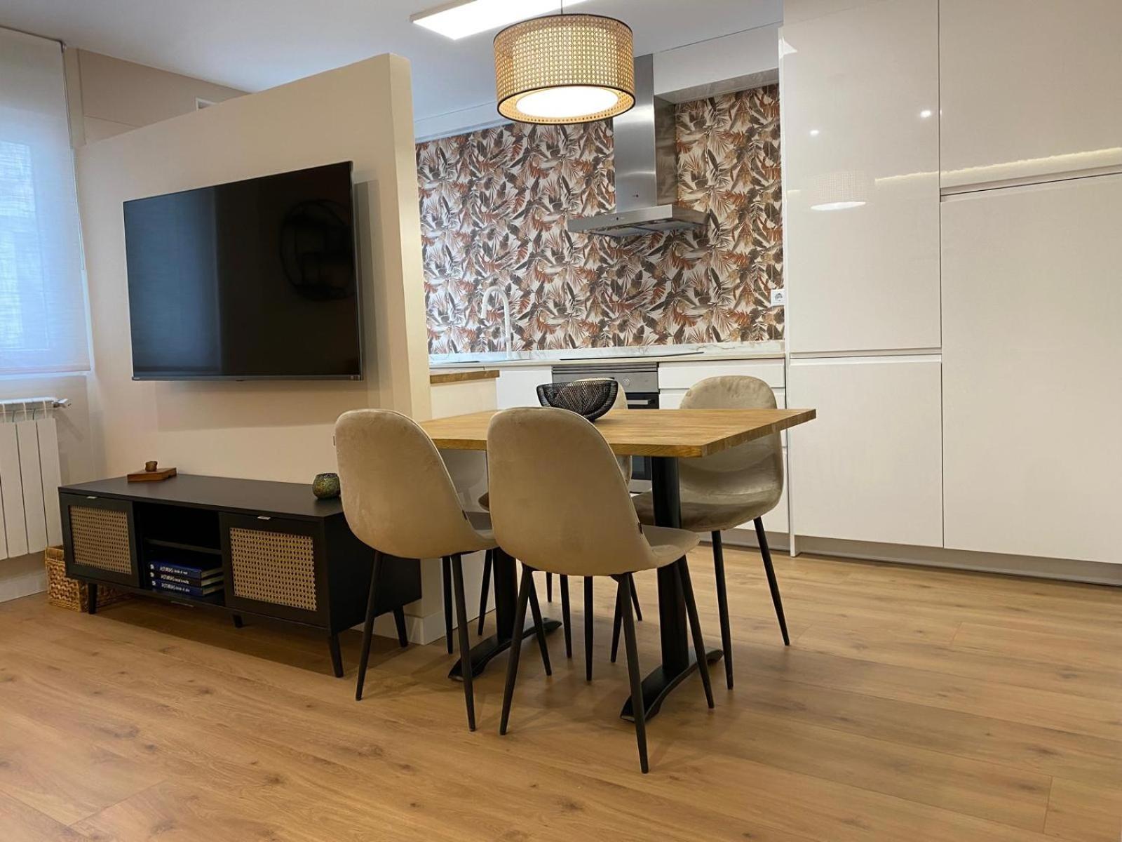 Apartamento Carpio 18 *